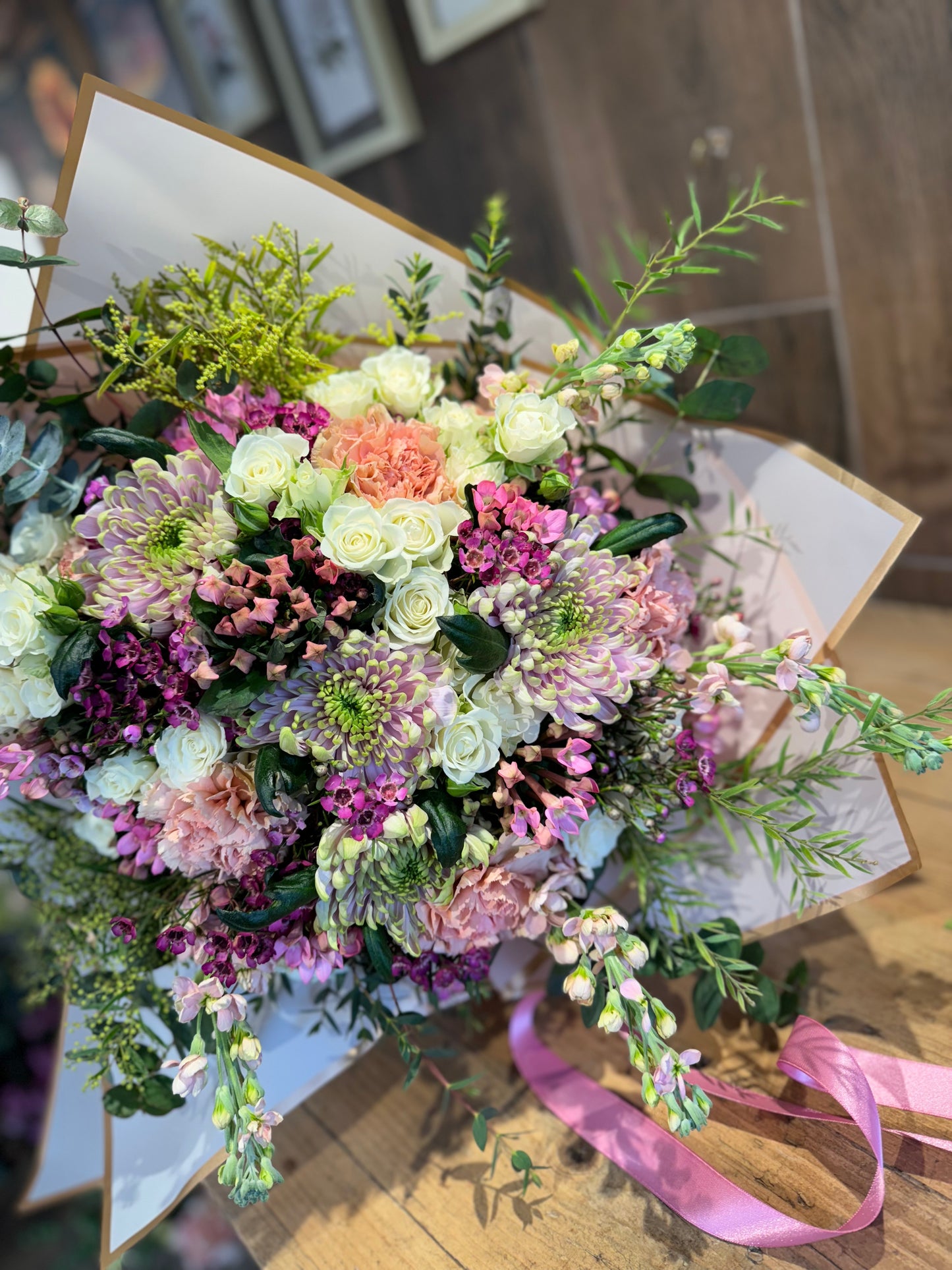 A dreamy flower bunch. Luxurious flowers. PREORDERS ONLY