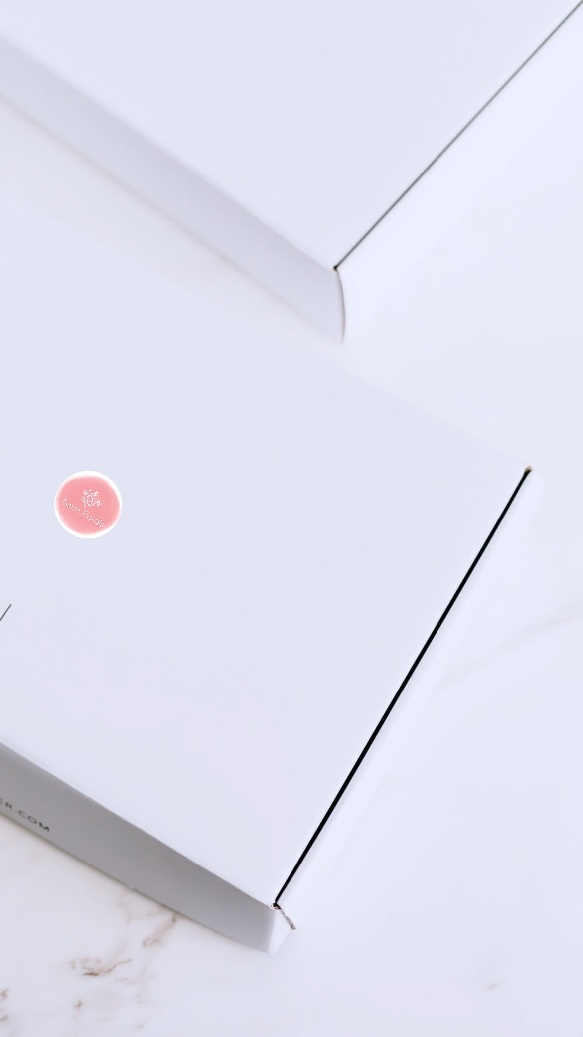 Luxury DIY Christmas wreath kit packaging – shipped UK-wide by Barns Florals